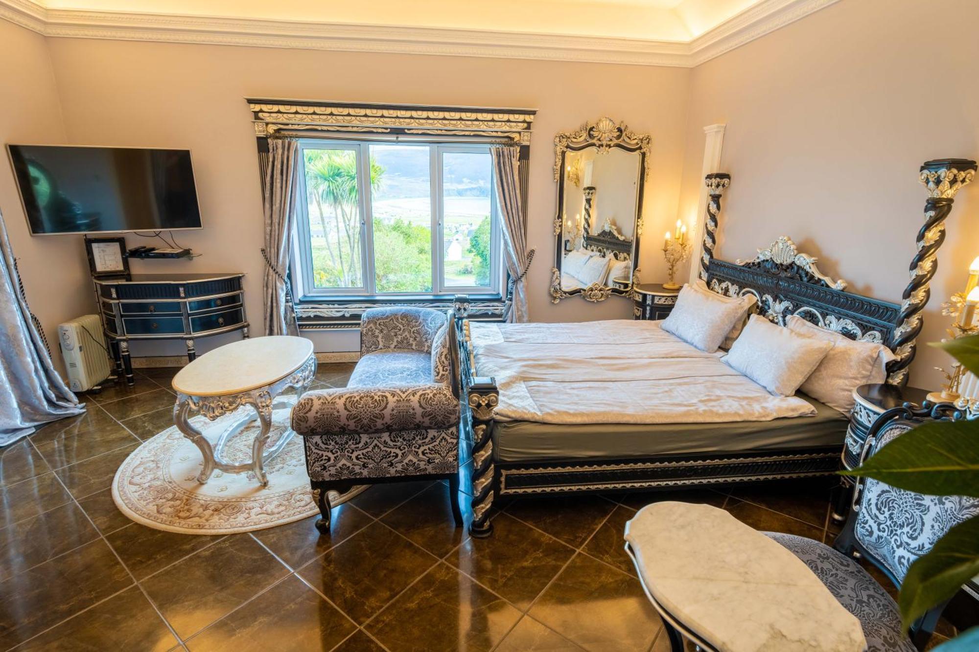 Ferndale Luxury Boutique Bed & Breakfast Keel  Bagian luar foto