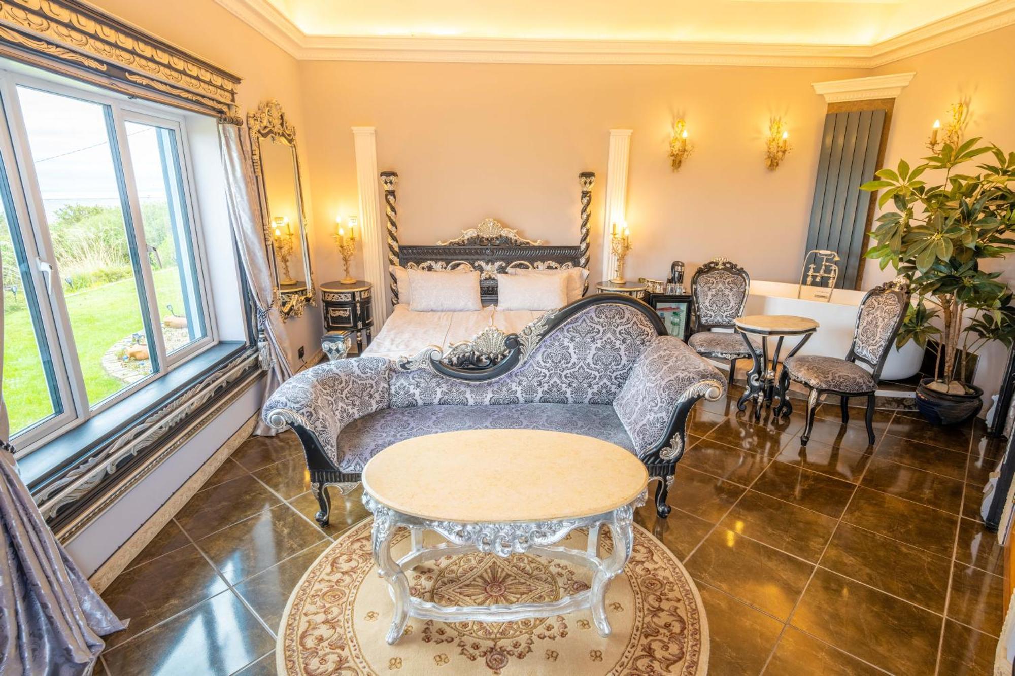 Ferndale Luxury Boutique Bed & Breakfast Keel  Bagian luar foto